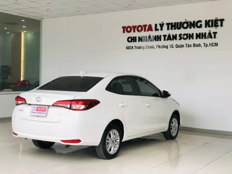 Toyota Vios 1.5E At 2021