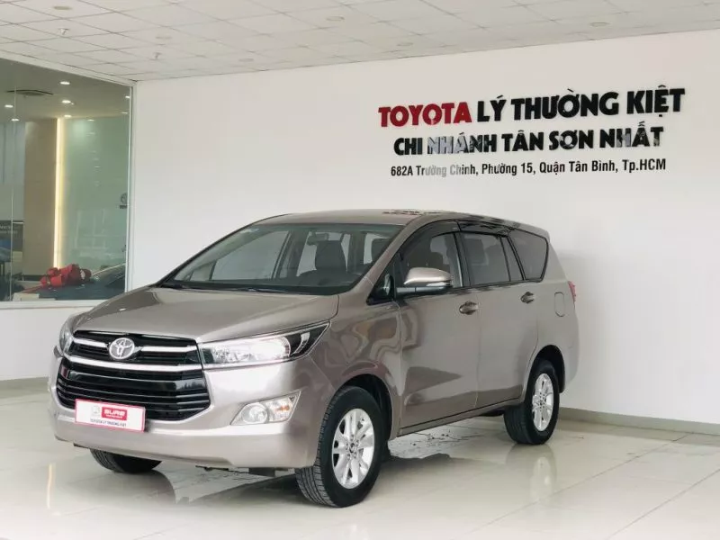 Toyota Innova 2.0G 2018